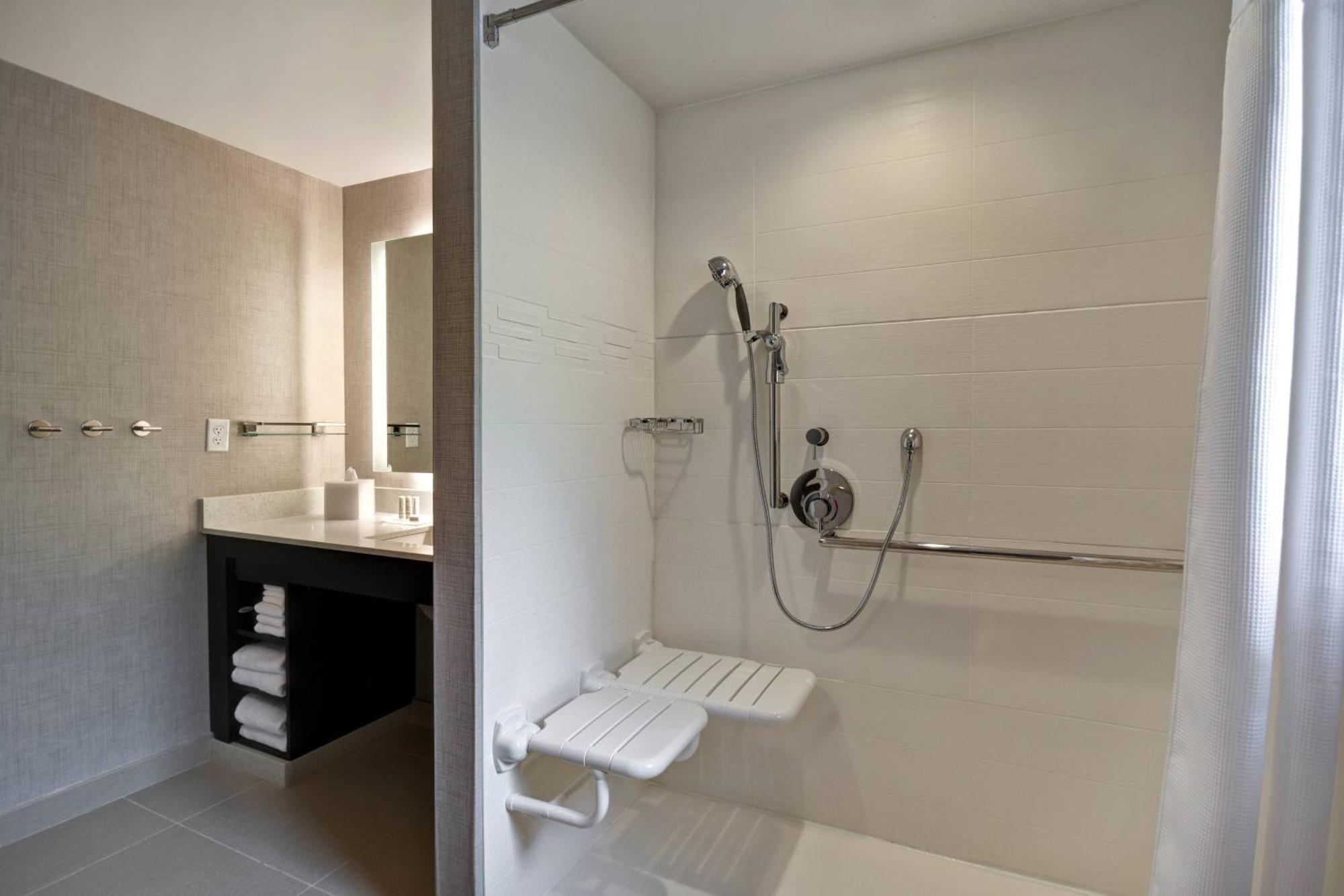 Residence Inn Middletown Goshen Екстериор снимка